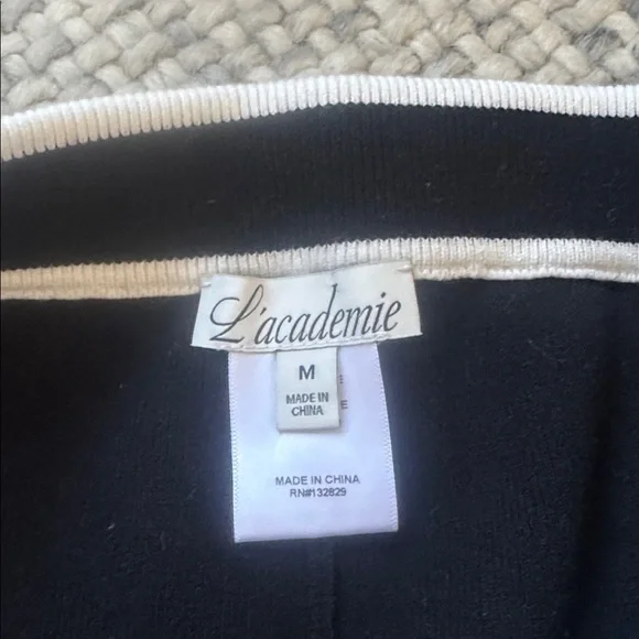 L'Academie Marianna Lida Knit Shorts - Picture 5 of 6